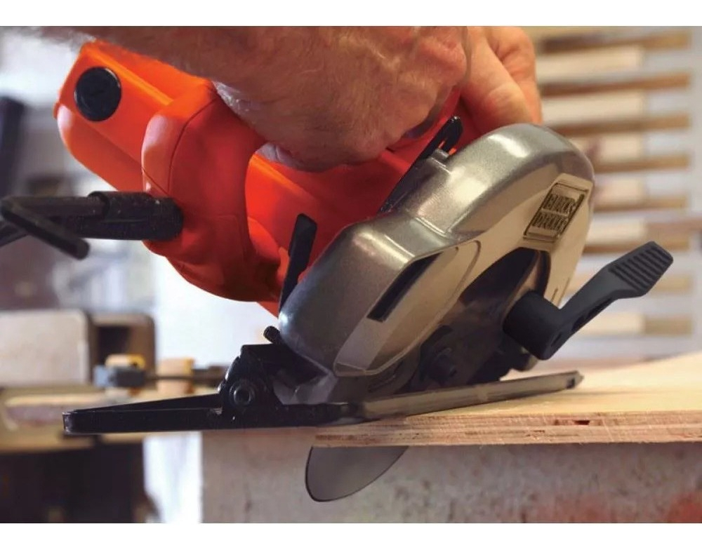 Sierra Circular Eléctrica Black+decker Cs1004 184mm 1.4kw Naranja 50hz/60hz - Imagen 6